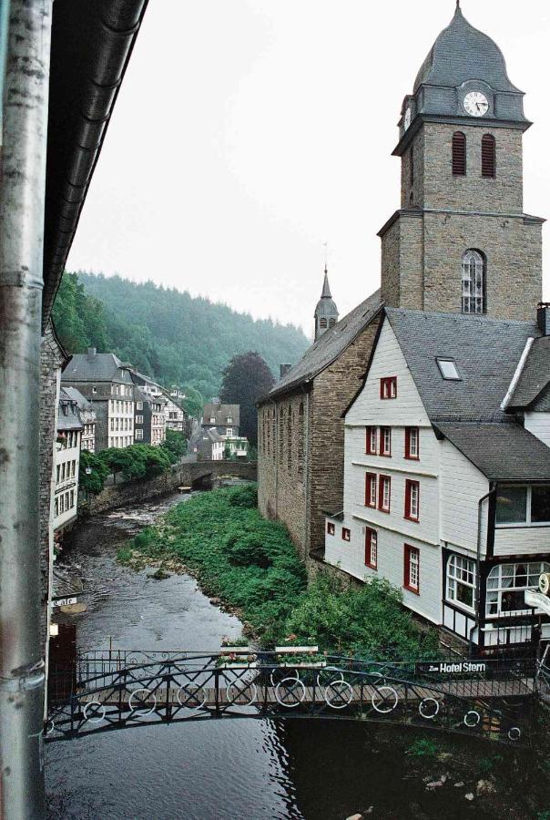 Historisches Haus Im Herzen Von Monschau Luaran gambar