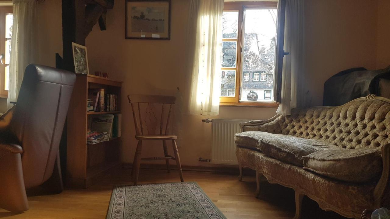 Historisches Haus Im Herzen Von Monschau Luaran gambar