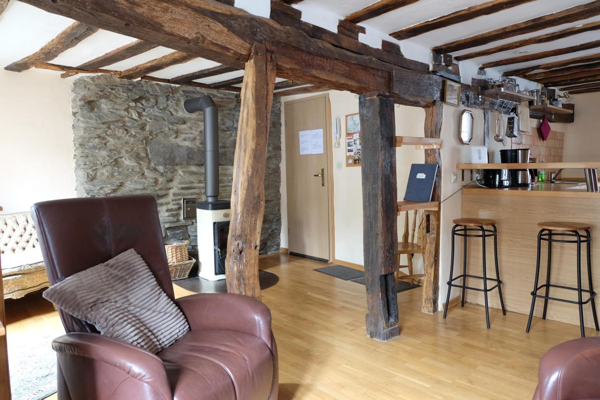 Historisches Haus Im Herzen Von Monschau Bilik gambar